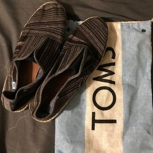 Brand new toms shoes without tag